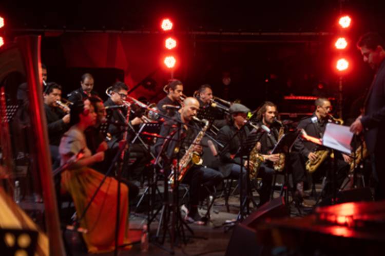 RAÍCES MUSICALES MEXICANAS CAUTIVARON AL PÚBLICO PRESENCIAL Y VIRTUAL 