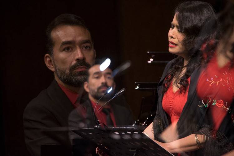 CAUTIVA ÓPERA Y TEATRO NACIONAL AL PÚBLICO CERVANTINO