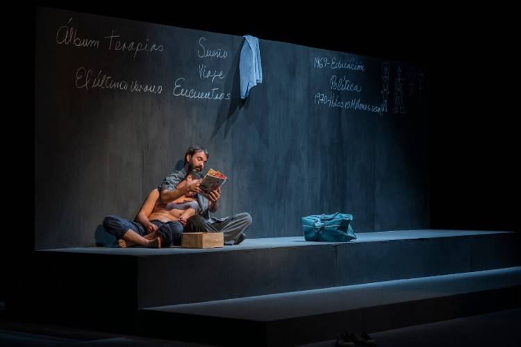 FOLKLORE QUEBEQUENSE Y TEATRO SOCIAL CAPTAN A PÚBLICO CERVANTINO