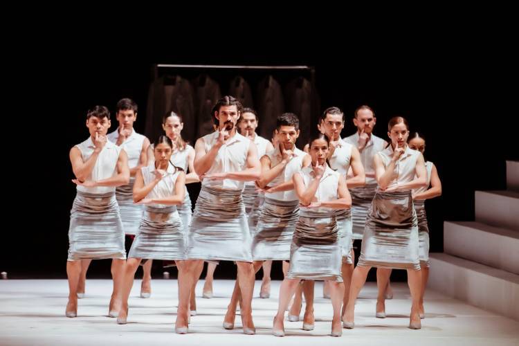 Sonora y Guanajuato se apropian de los escenarios cervantinos con música y danza