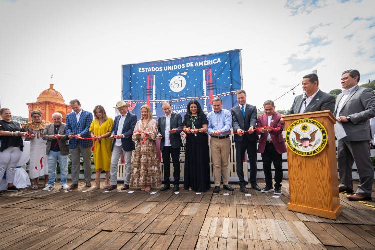 Sonora y Estados Unidos abren la puerta de sus casas en el FIC 51