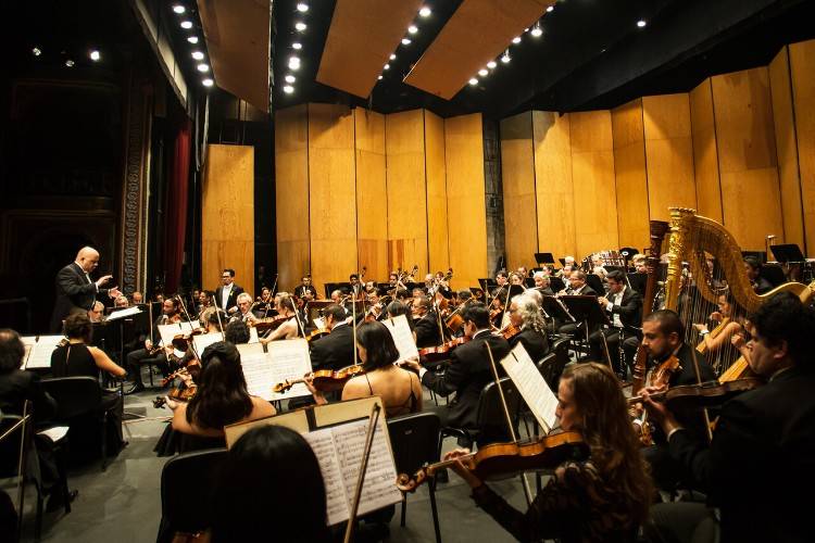 SON, DANZA Y MÚSICA ORQUESTAL REVIVEN EL ESPÍRITU CULTURAL DE GUANAJUATO EN LA EDICIÓN 48 DEL FESTIVAL INTERNACIONAL CERVANTINO