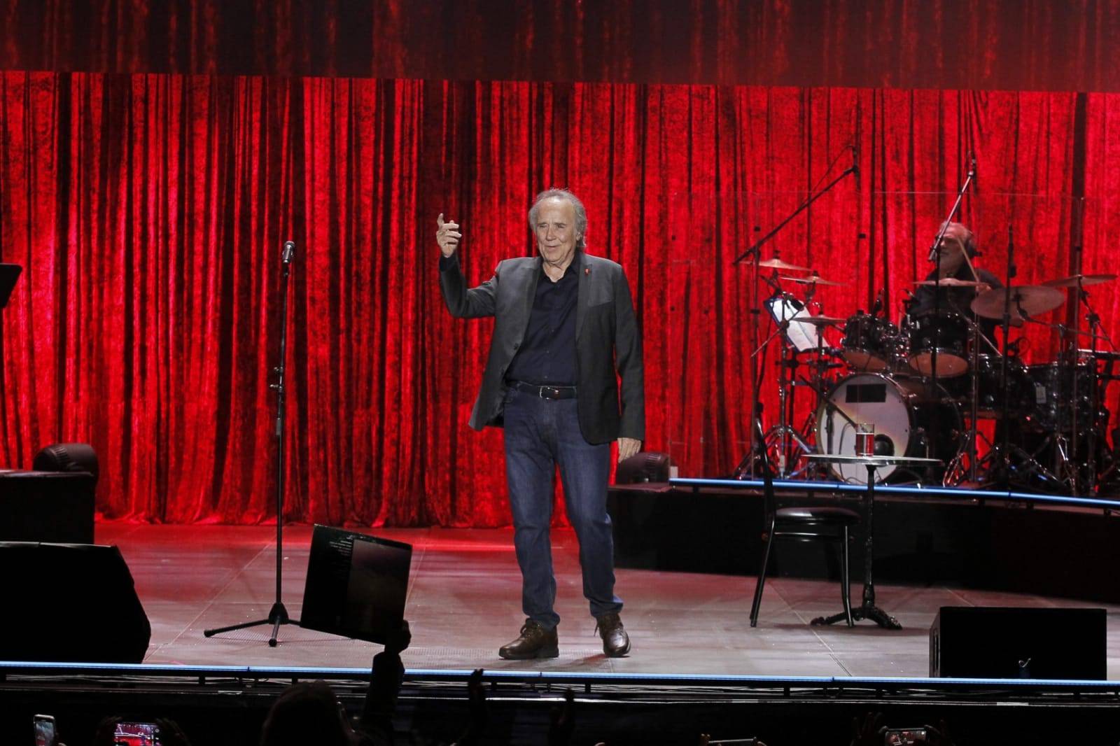 Serrat y la OSUG hacen vibrar al público en el Festival Internacional Cervantino
